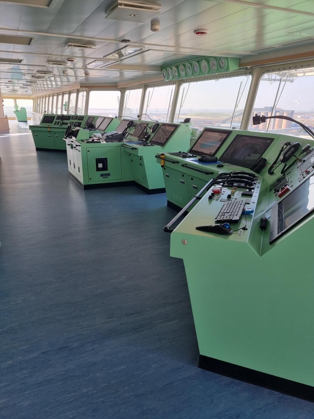 Deep Sea Pilotage Deep sea pilot, north sea pilot, Cherbourg Brixham english channel bulk